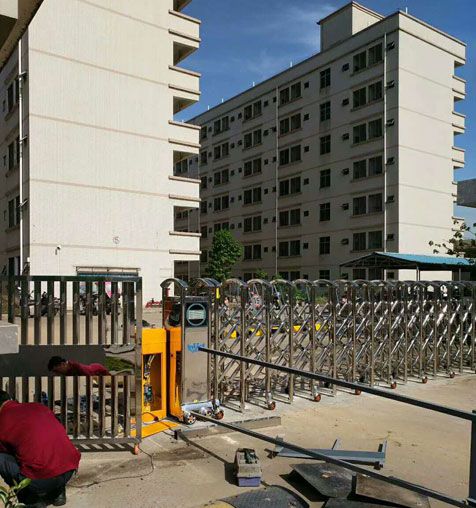 The power supply of the electric telescopic door must not be shared with other electrical appliances.